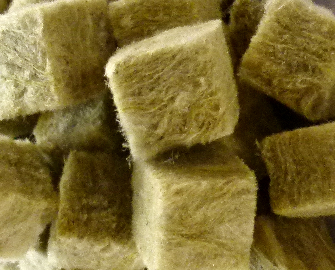 FILTEOO ® ONE material filtrante - cubos de lana de roca