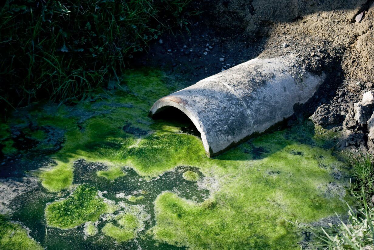 Discharge of waste water through a pipe