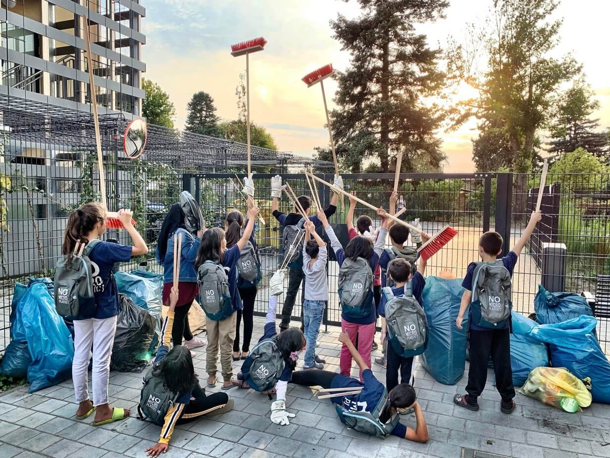 Children at WorldCleanUpDay