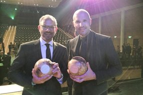 Markus Baumann con el presentador de los Premios GreenTec 2014