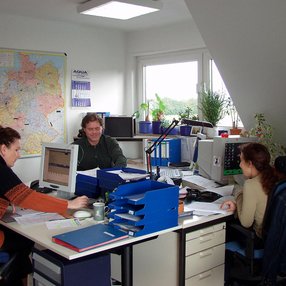 Büro damals im Jahr 2000 noch im Wohnhaus der Familie Baumann